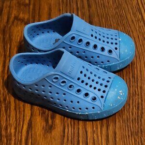 Native Jefferson blue  baby size 5(20)